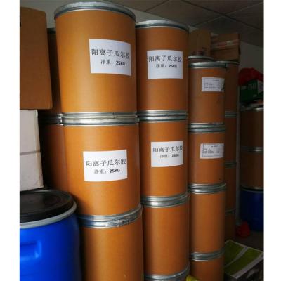 瓜尔胶粉是一种天然高分子植物胶，具有良好的 水溶性和增稠作用，瓜尔胶低分子量化降解条件研讨，广泛应用于石油挖掘、化工和食 品范畴。
